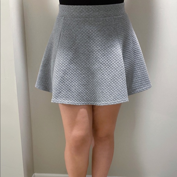 Gray skater skirt - Picture 2 of 2